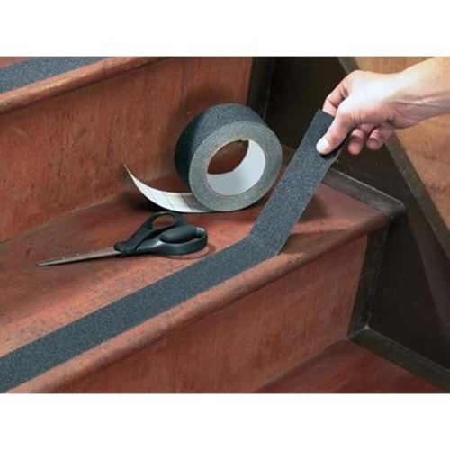 SOLESTAR STR-1213 KAYDIRMAZ BANT 50MMX10MT